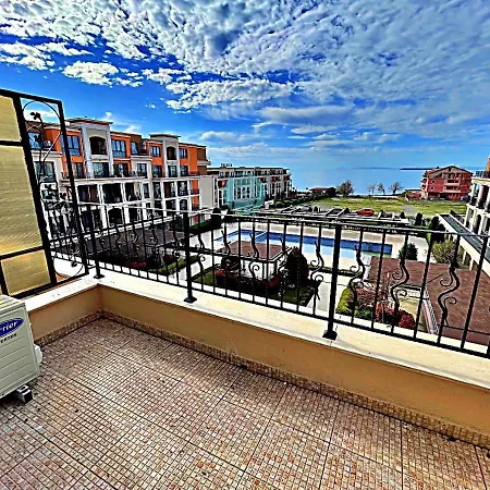 Premier Fort Beach - Premium Apartments Sveti Vlas Exterior photo